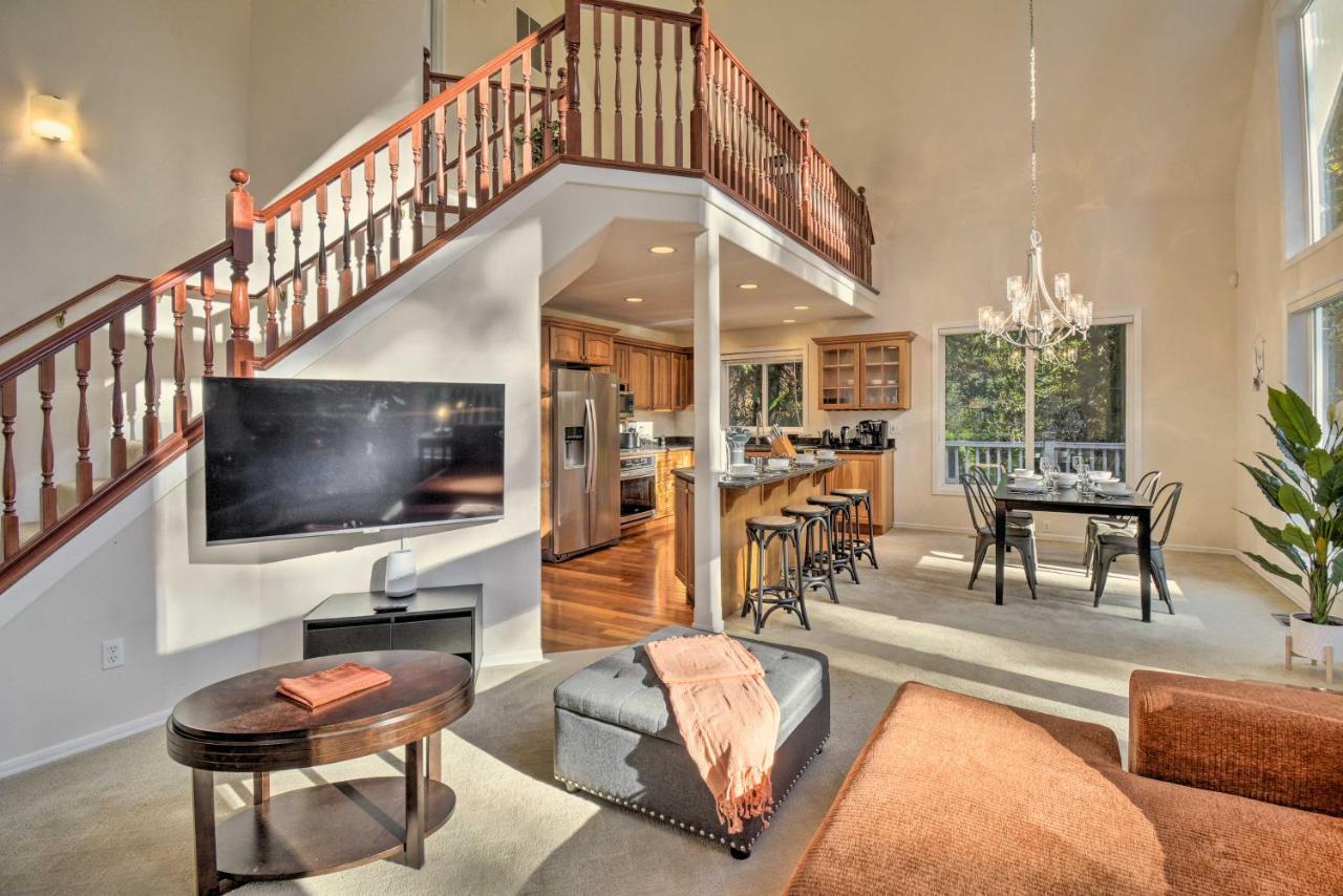 Fox Paws Luxury Cabin - Hot Tub, Fire Pit & Pines! Hansville Exterior photo